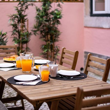 Cozy Tailor Made With A Refreshing Terrace Apartman Lisboa Kültér fotó